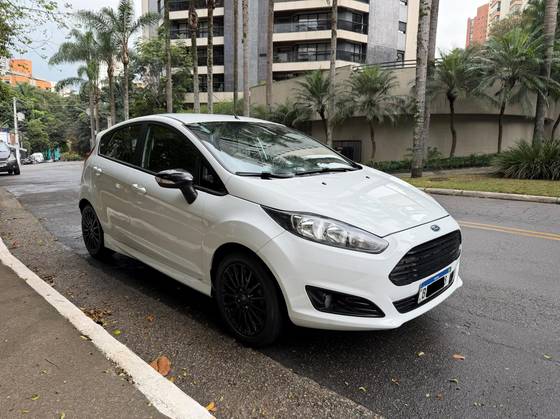 FORD FIESTA 1.6 SPORT HATCH 16V FLEX 4P MANUAL FORD FIESTA 1.6 SPORT HATCH 16V FLEX 4P MANUAL